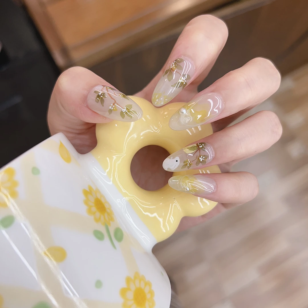 纯手工手绘雕花10月（玉兔）穿戴甲