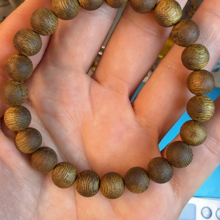 沉香沉香碎屑莺歌绿奇楠08圆珠单圈