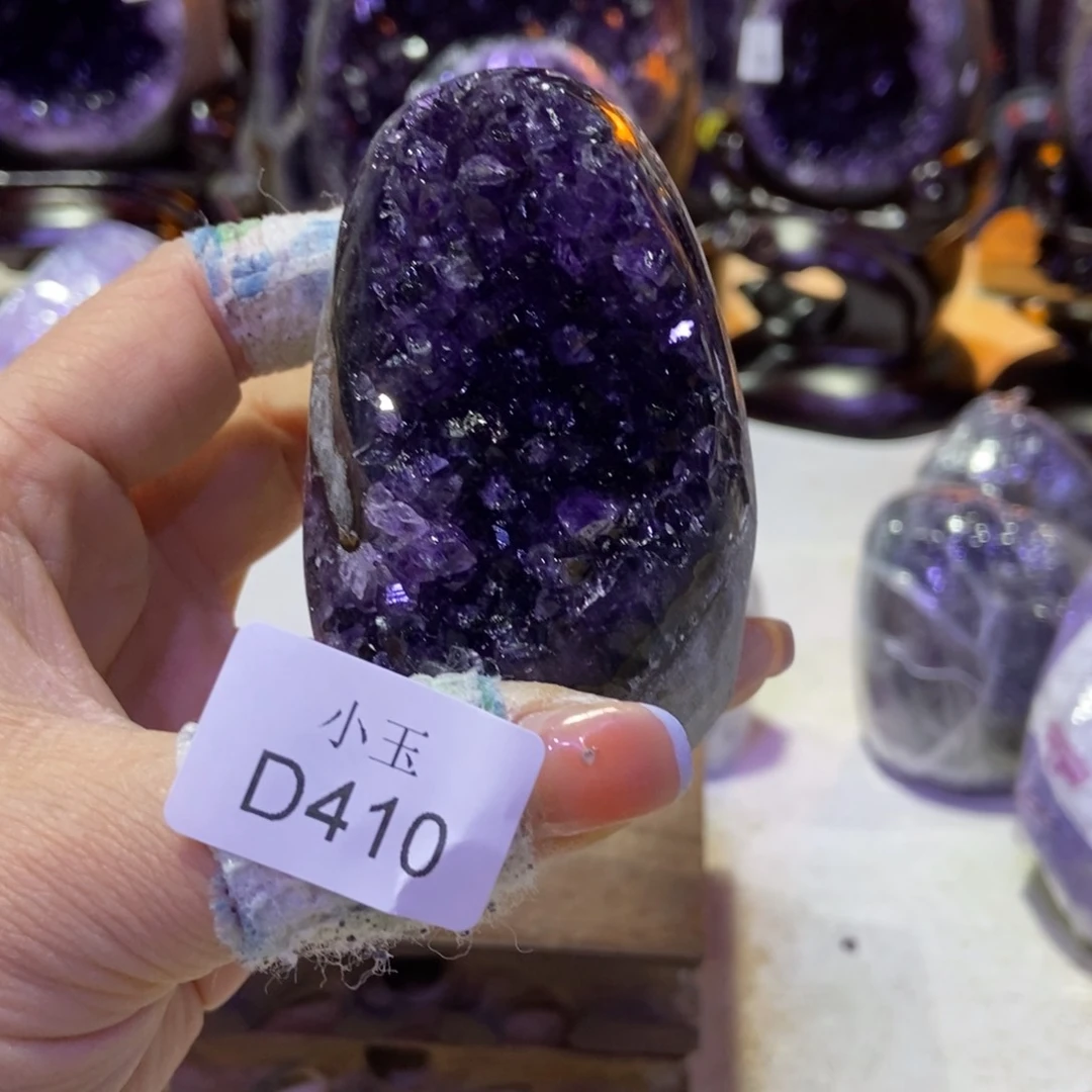 水晶摆件未镶嵌我