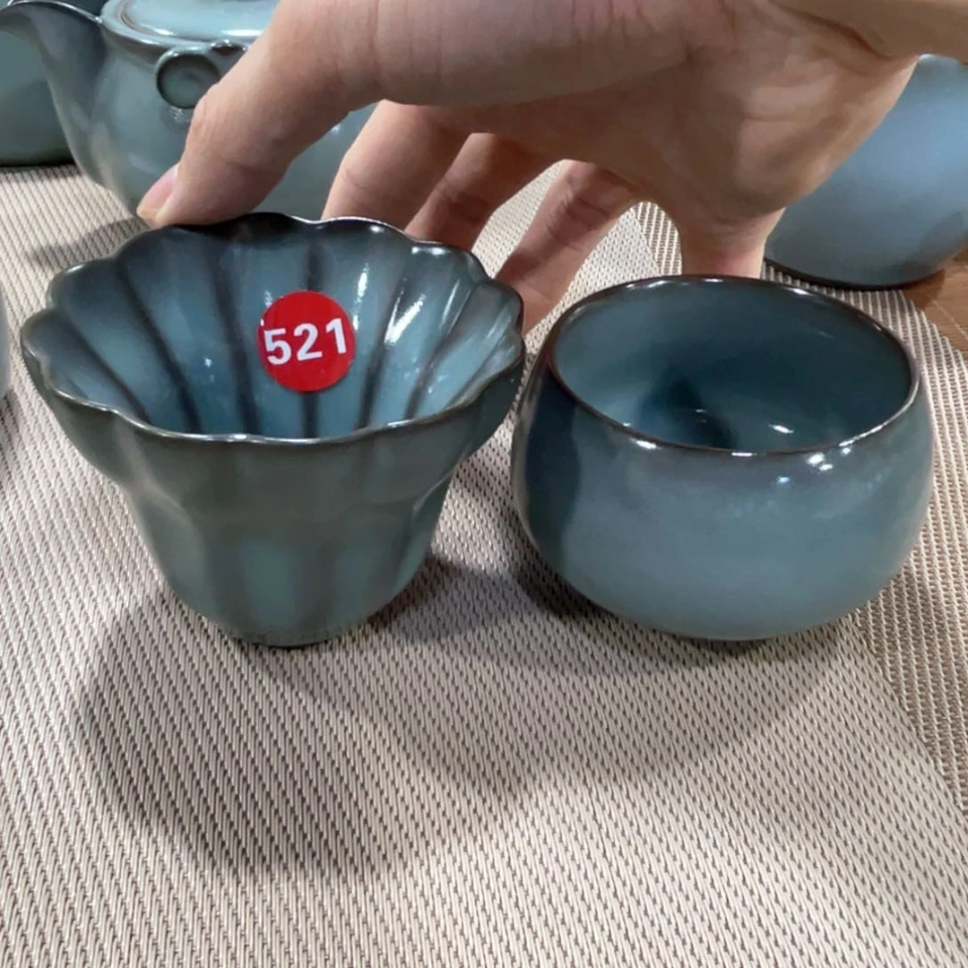 瓷片小微瑕。。。。。。。。。