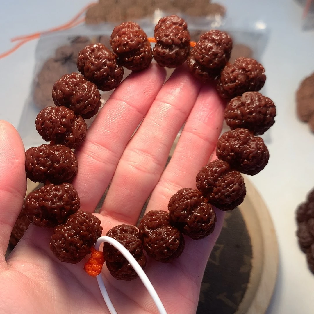 金刚菩提手串浪***豹21钮扣飞碟梅花超头