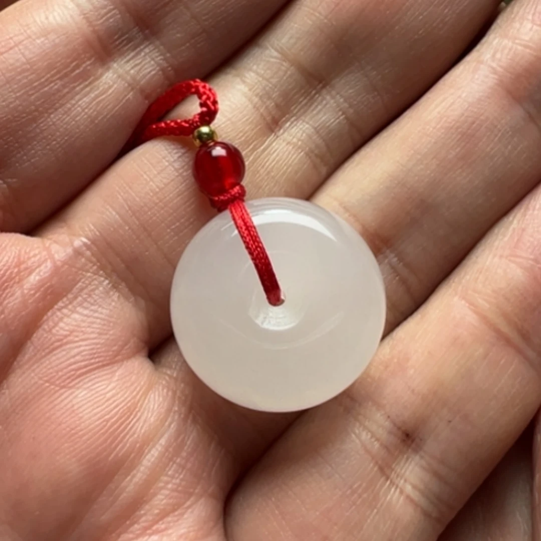 【闪购商品】颈饰未镶嵌和田玉