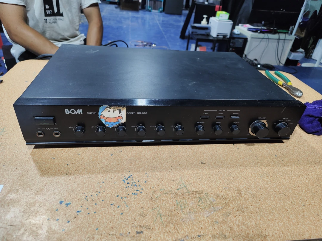 9新  二手BOM前级，出声，需要维修，不带线材，不支持七天无理由