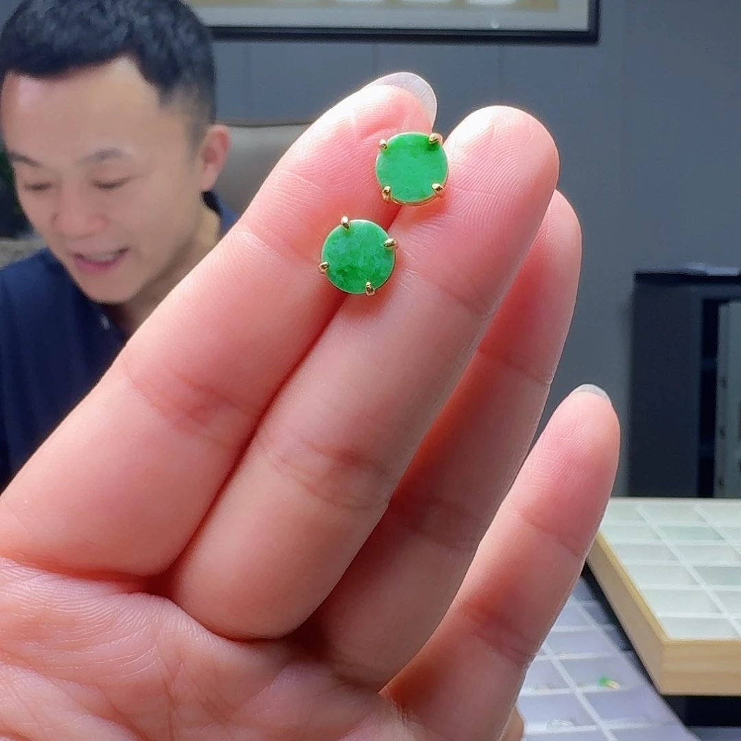 翡翠银S925镶嵌耳饰天然