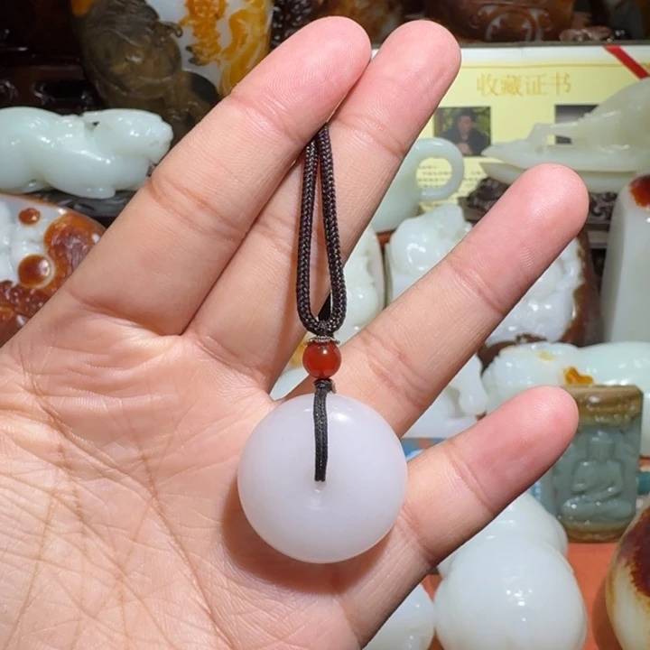 ****哥透闪石质玉未镶嵌挂件