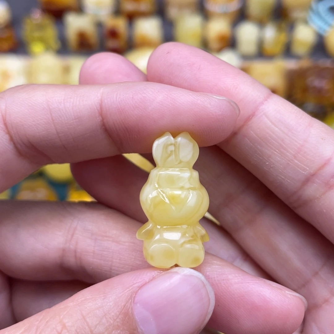 裸石琥珀未镶嵌蜜蜡