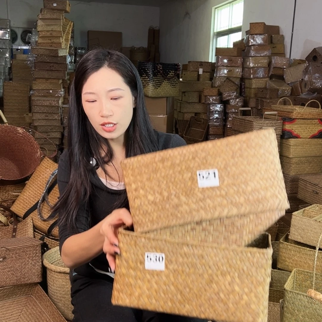 草编包/草编收纳盒带瑕疵