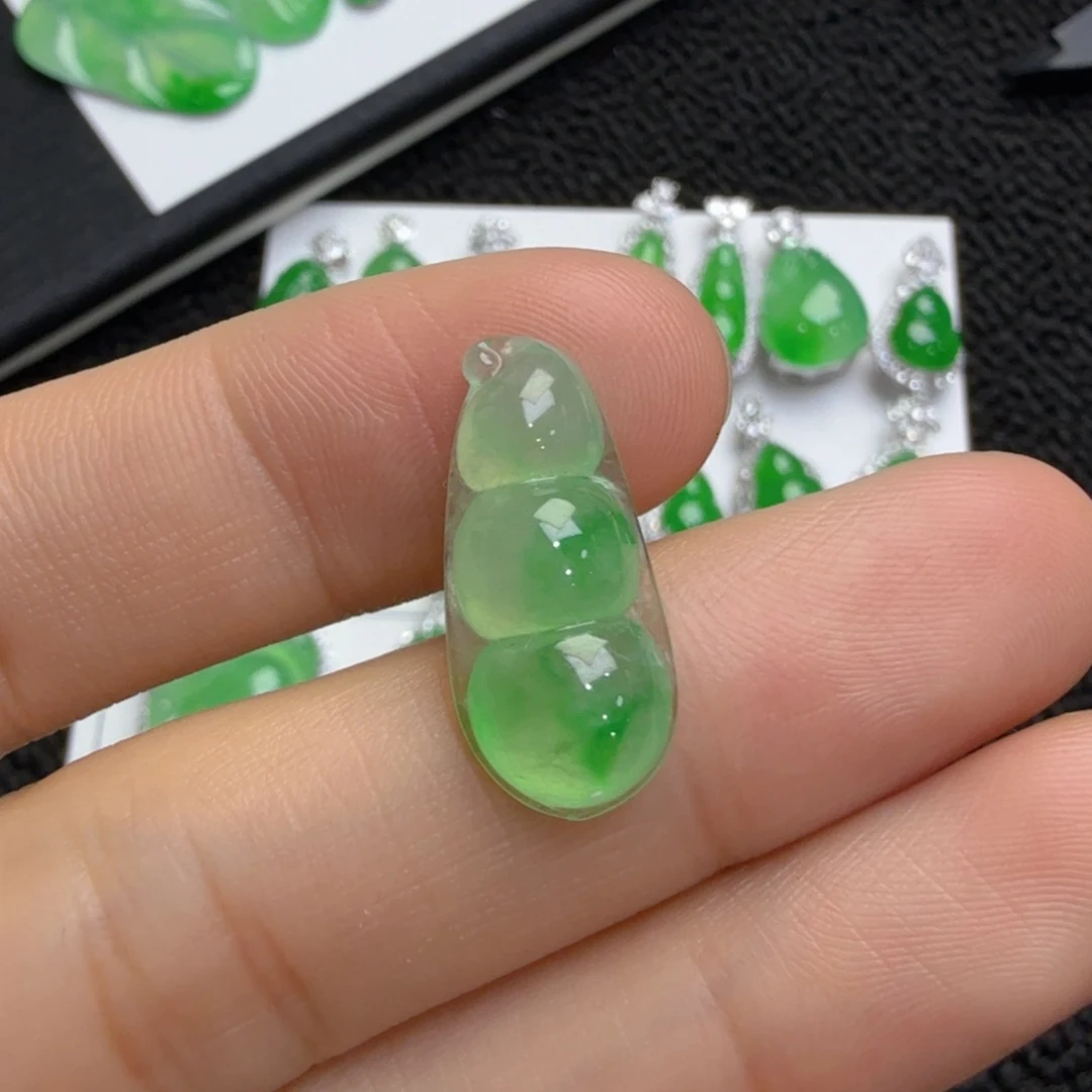 吊坠(不含链)未镶嵌翡翠福豆