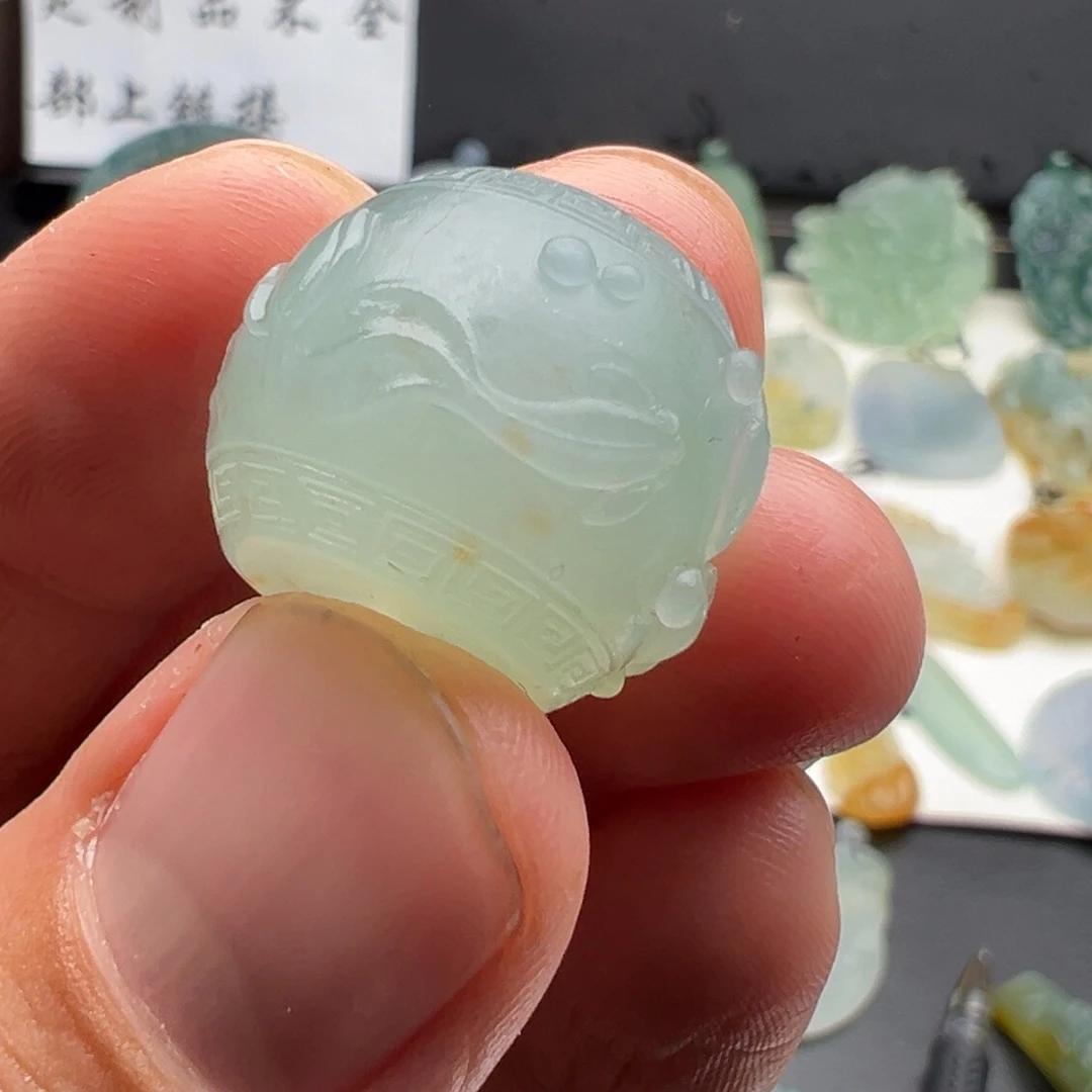 定制翡翠未镶嵌珠子