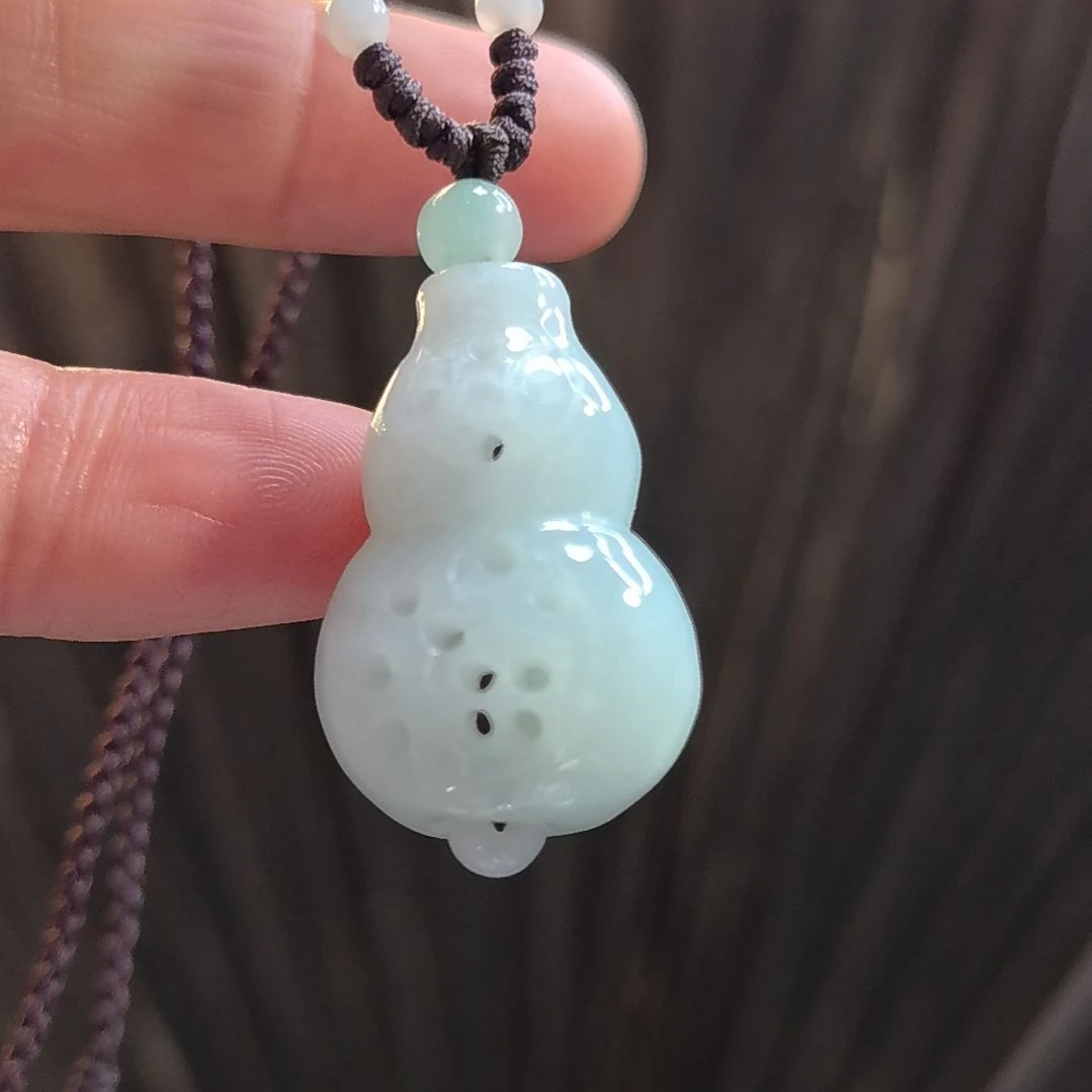 翡翠颈饰未镶嵌！！！！