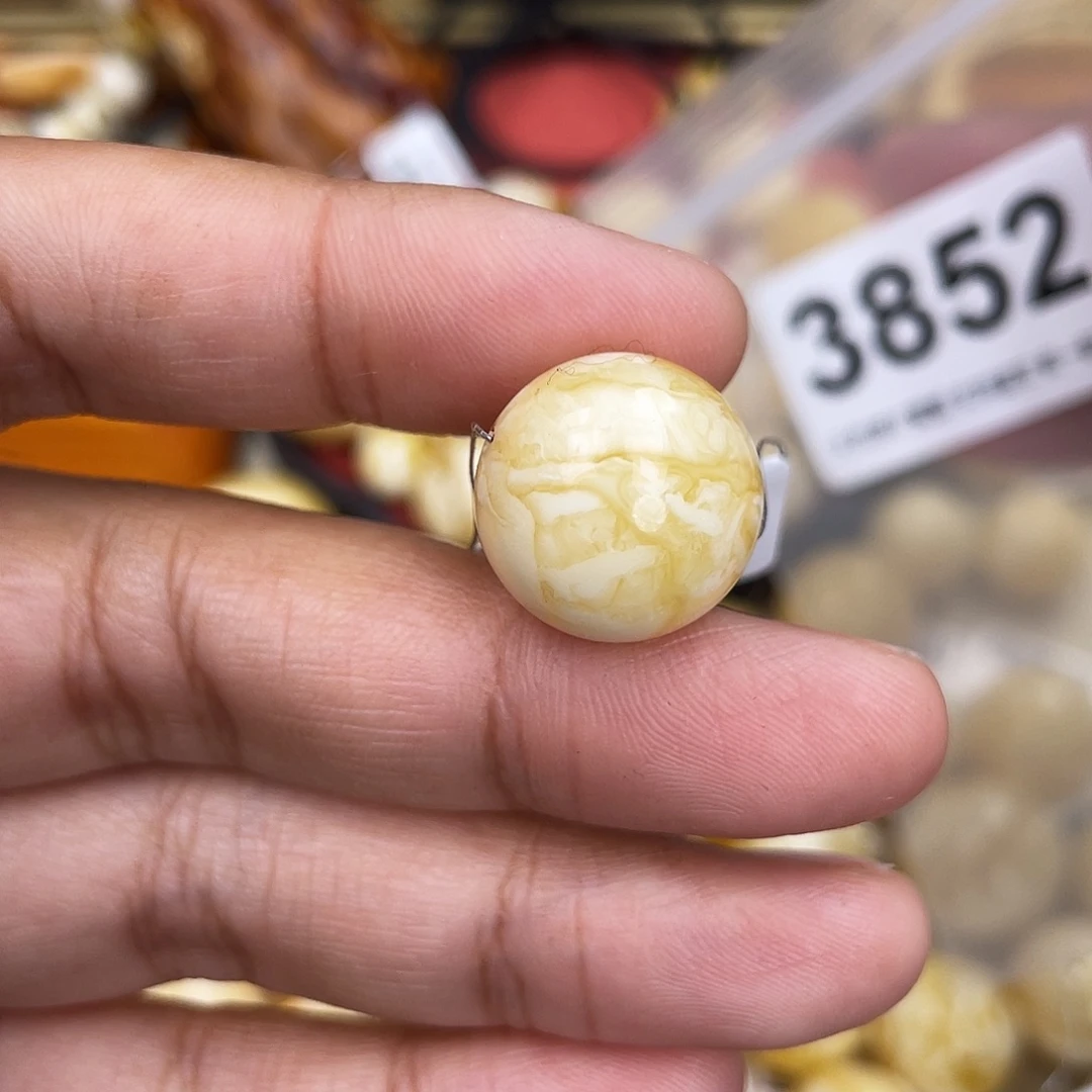 蜜蜡未镶嵌珠宝奇石粉17