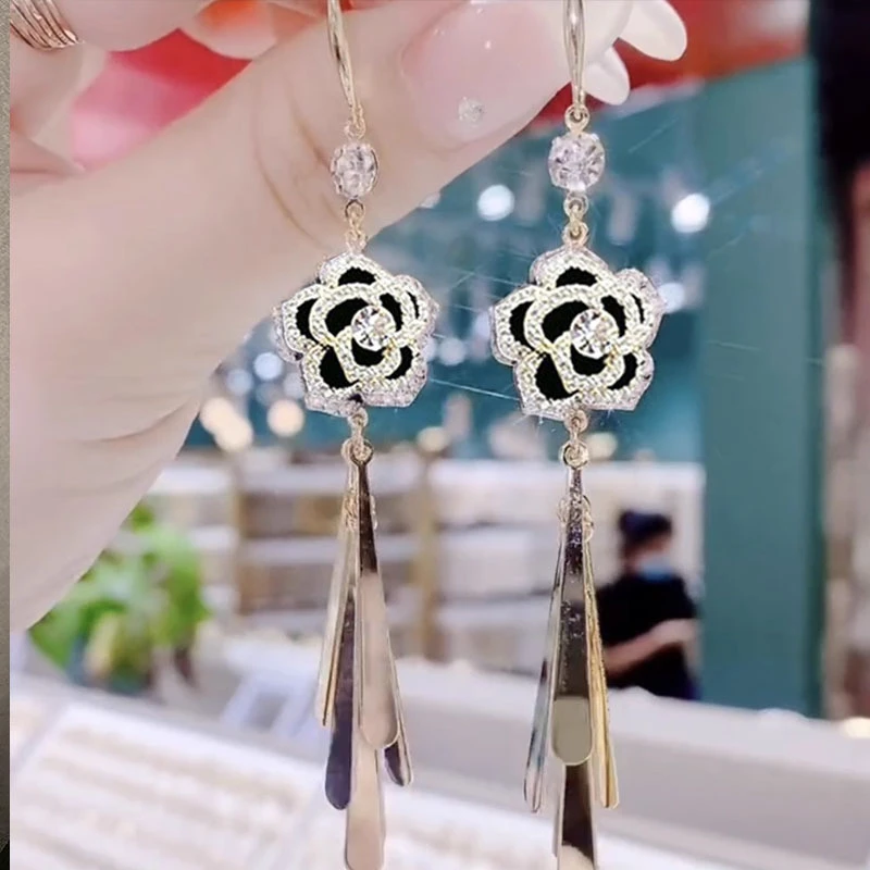 合金耳饰 合金电镀真金性感黑色玫瑰花耳环女爆款网红时尚显脸瘦