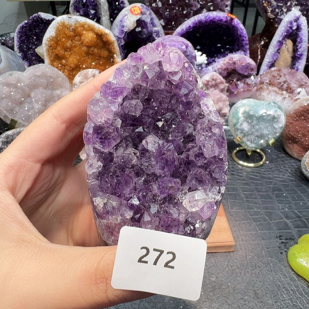 珠宝半成品未镶嵌紫晶