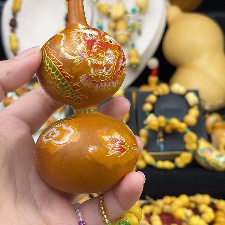 是***哦咯来咯摸摸摸摸摸摸