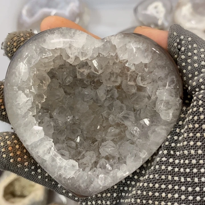 珠宝半成品未镶嵌紫晶