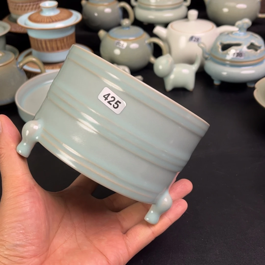 【闪购商品】三足尊中号