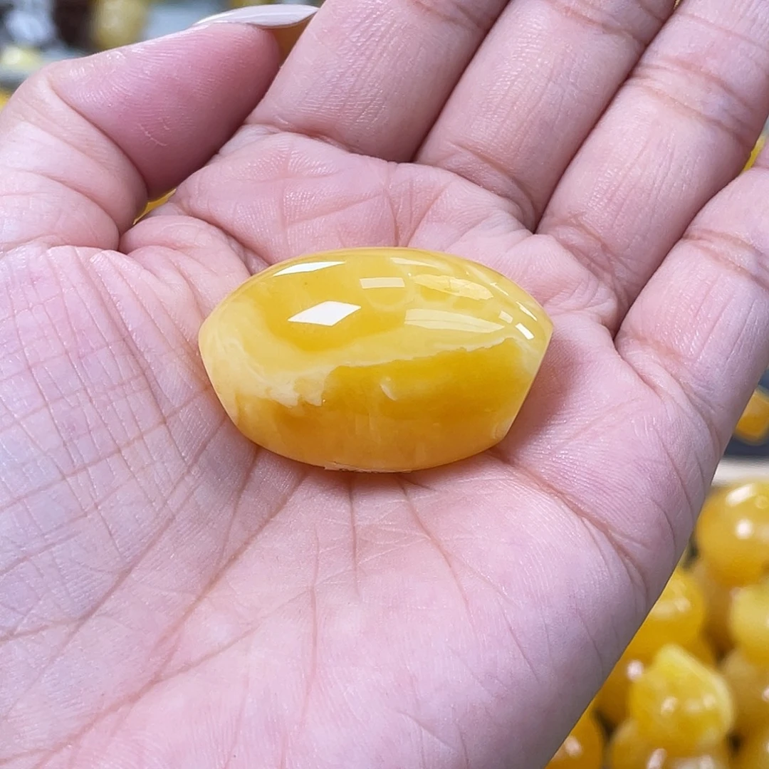 琥珀未镶嵌珠宝奇石h41