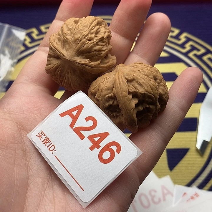 文玩核桃把件核桃