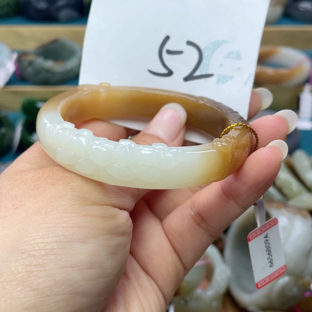 未镶嵌手镯和田玉圈口57