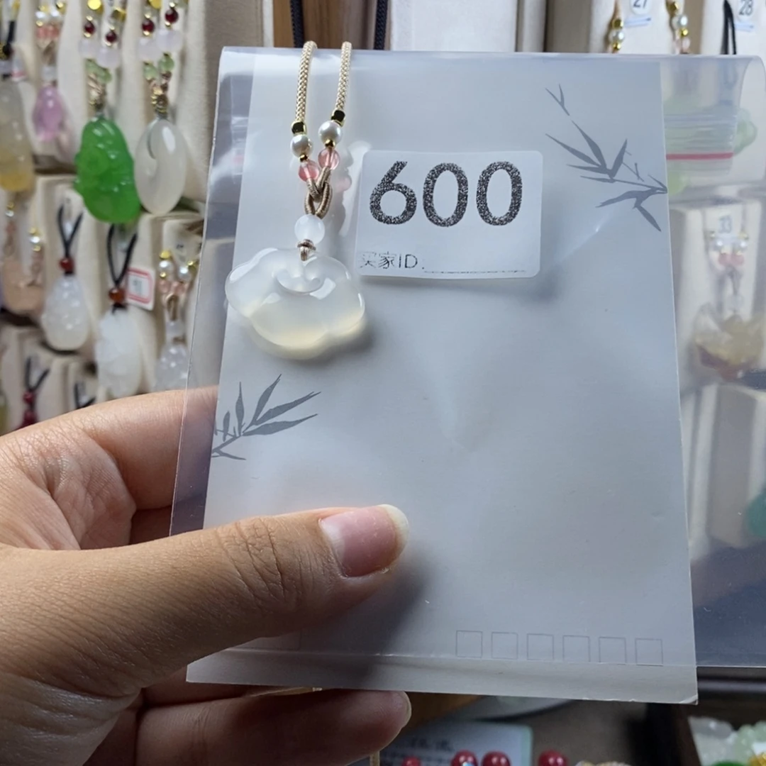 合金颈饰玛瑙/玉髓