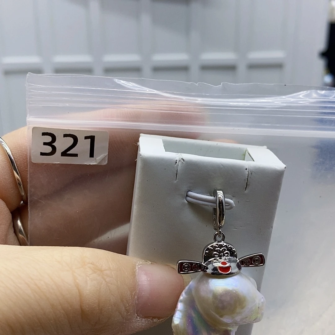 颈饰合金淡水珍珠