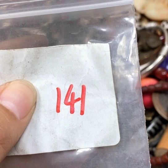 狼***下吊坠滴血莲花菩提