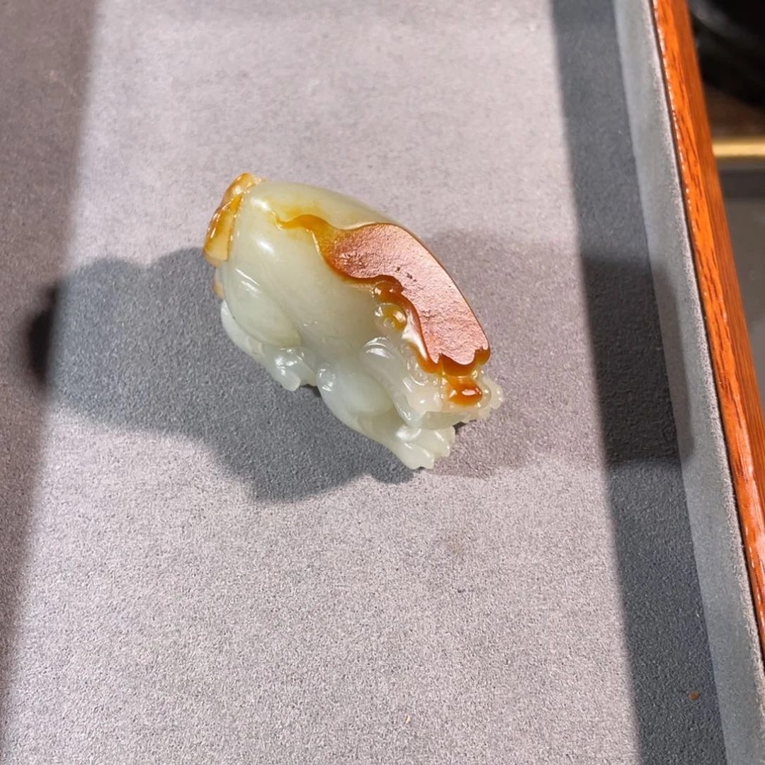 和田玉挂件未镶嵌不****徐
