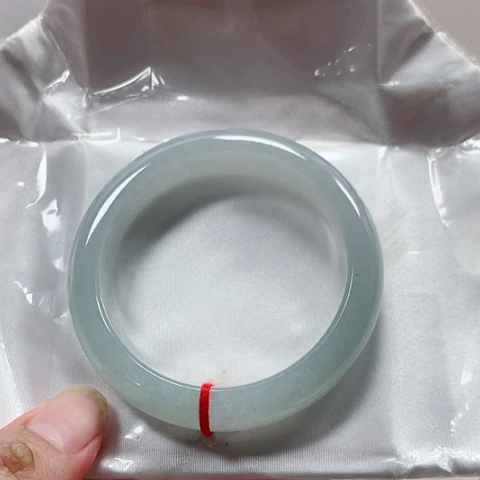 翡翠未镶嵌手镯缅甸翡翠手镯