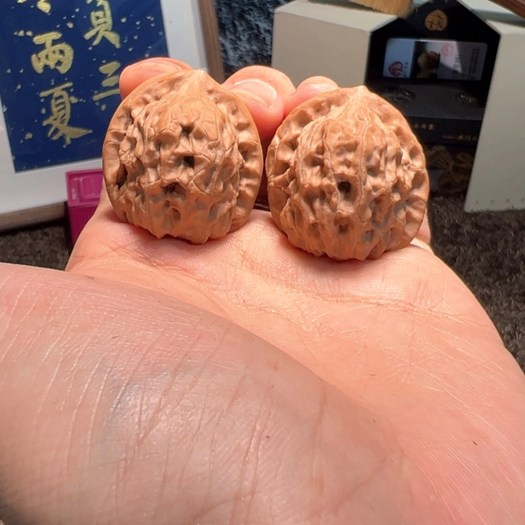 懋***儿文玩核桃吊坠赤兔7799