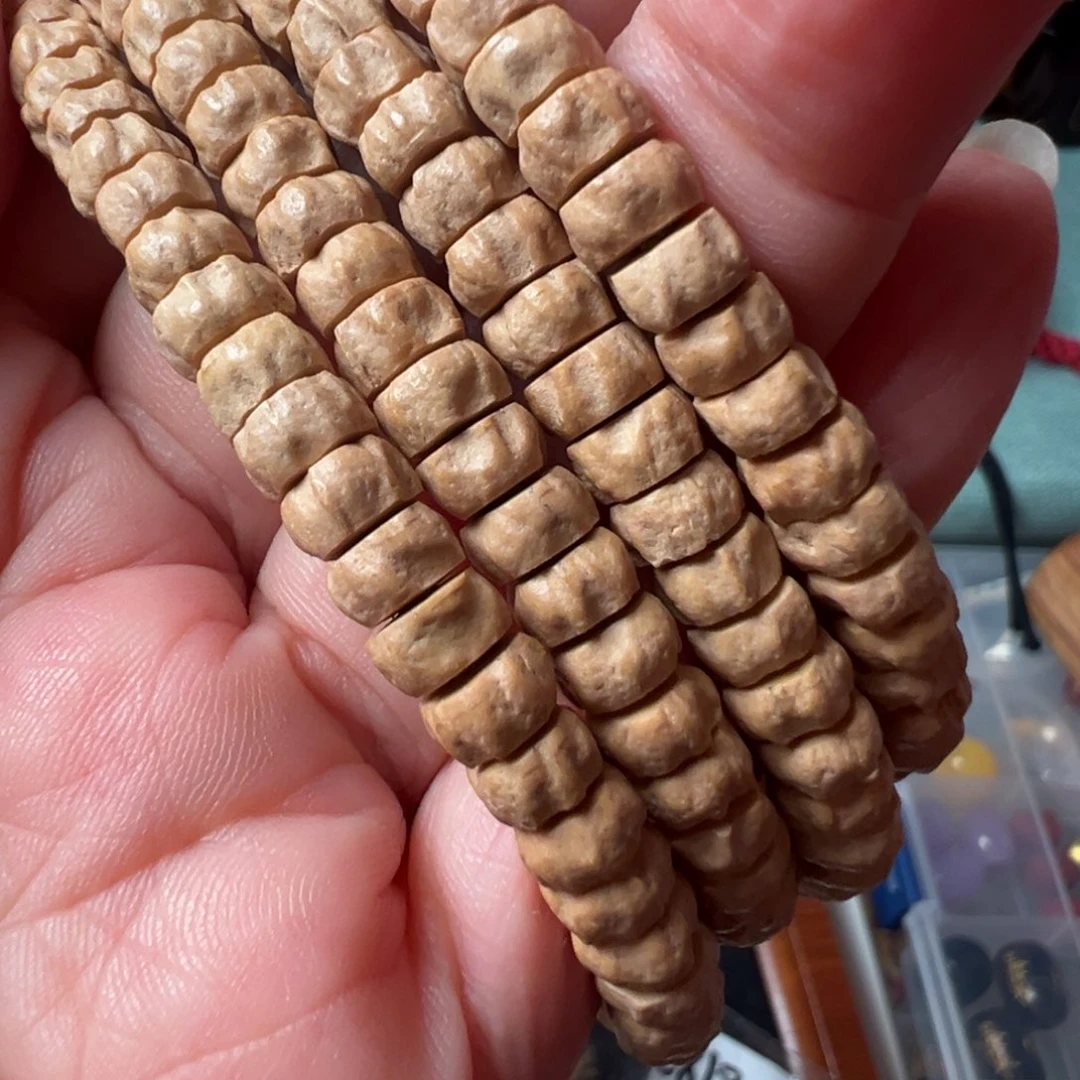 柏香籽/百香籽吊坠霜刃
