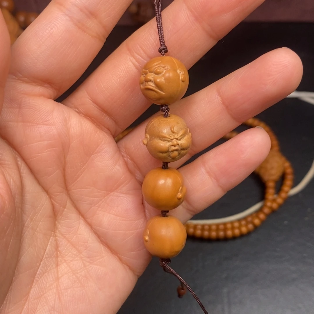 八***财吊坠猴头核桃橄榄核桃