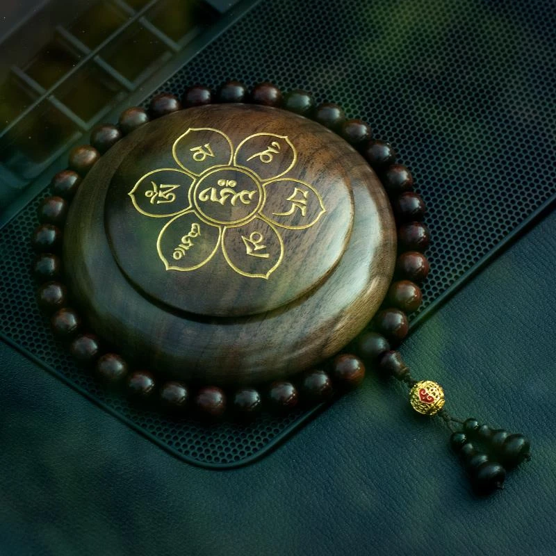 车载香水摆件适用奔驰宝马奥迪雷克萨斯路虎大众汽车高档座式香薰