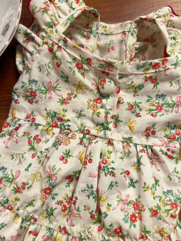 新款猫狗碎花连衣裙