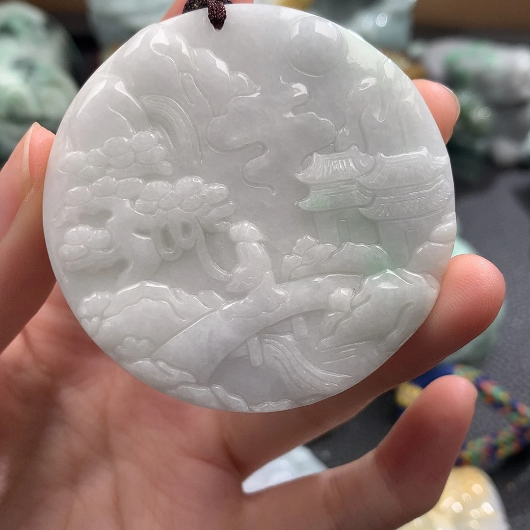 吊坠(不含链)未镶嵌翡翠