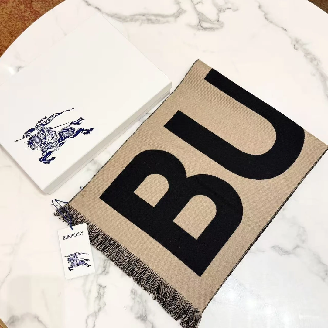 99新 BURBERRY/博柏利 GGS巴宝莉黑棕拼色羊毛围巾