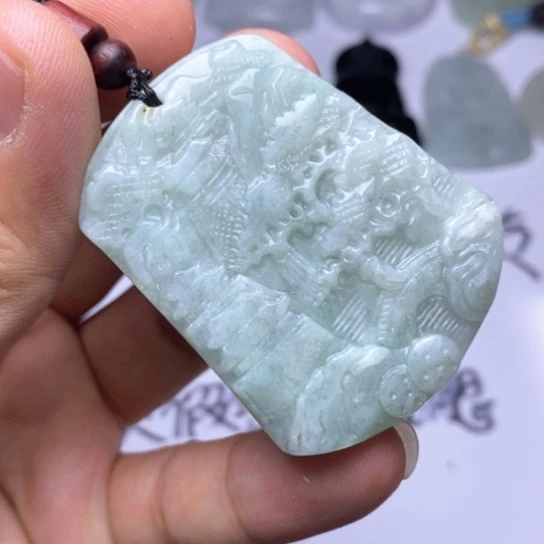 翡翠未镶嵌颈饰翡翠