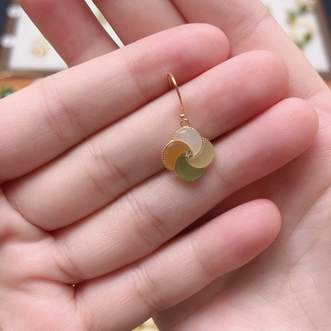 糖***东和田玉银S925镶嵌耳饰