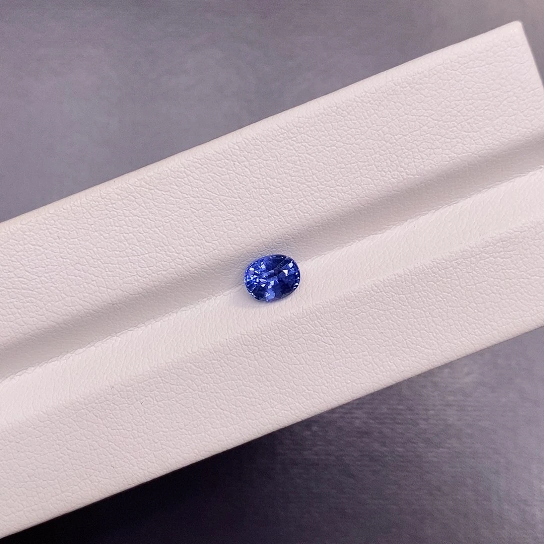 裸石蓝宝石0.975克拉