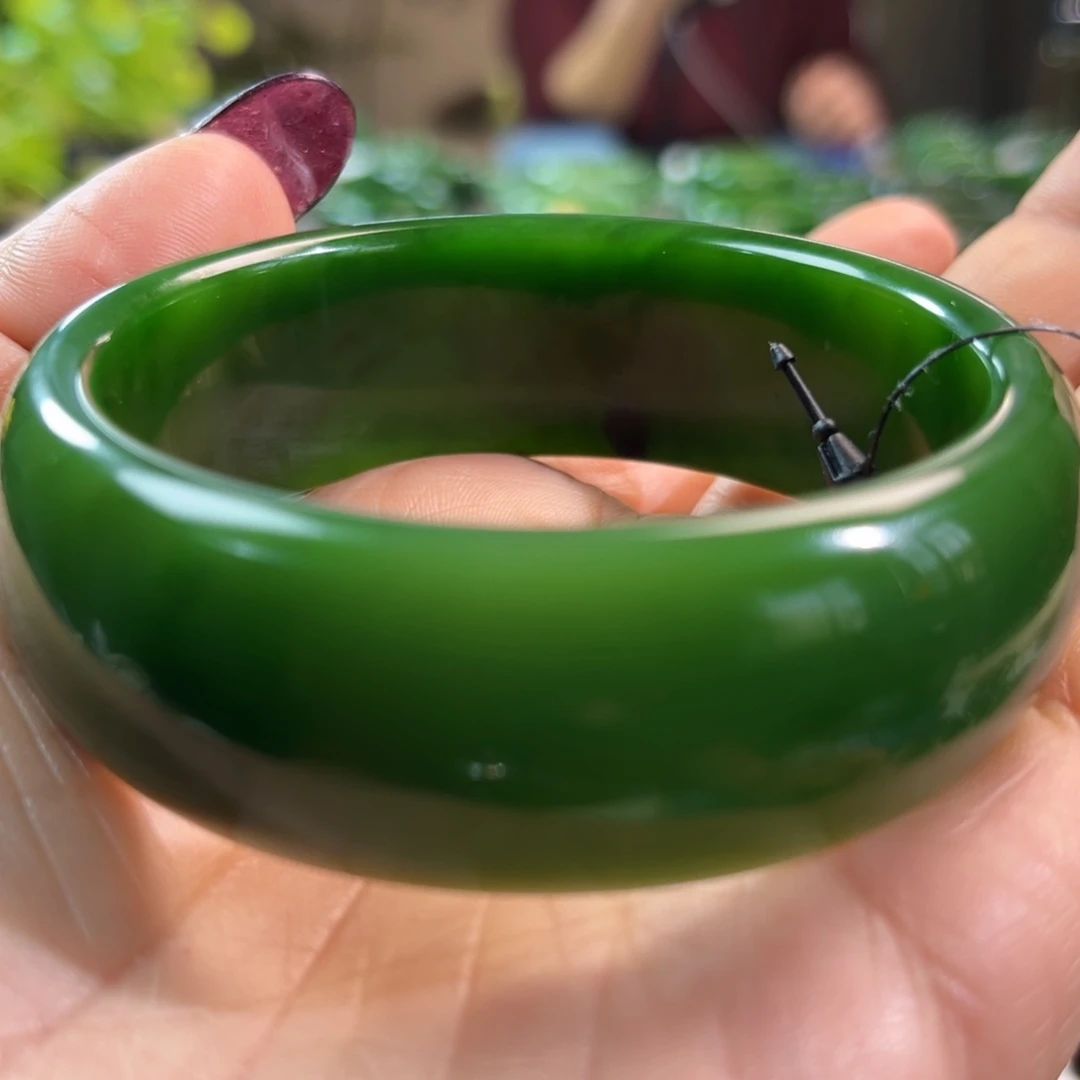 未镶嵌手镯和田玉（碧玉）