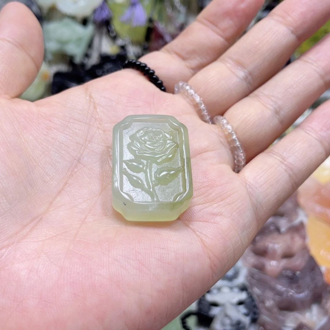 【闪购商品】岫玉未镶嵌颈饰79吊坠