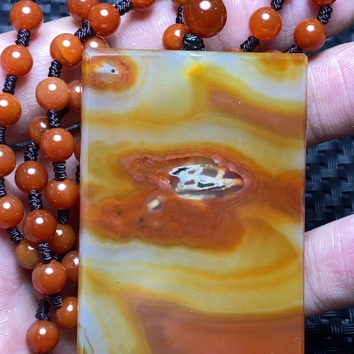 玛瑙/玉髓颈饰未镶嵌猎***队