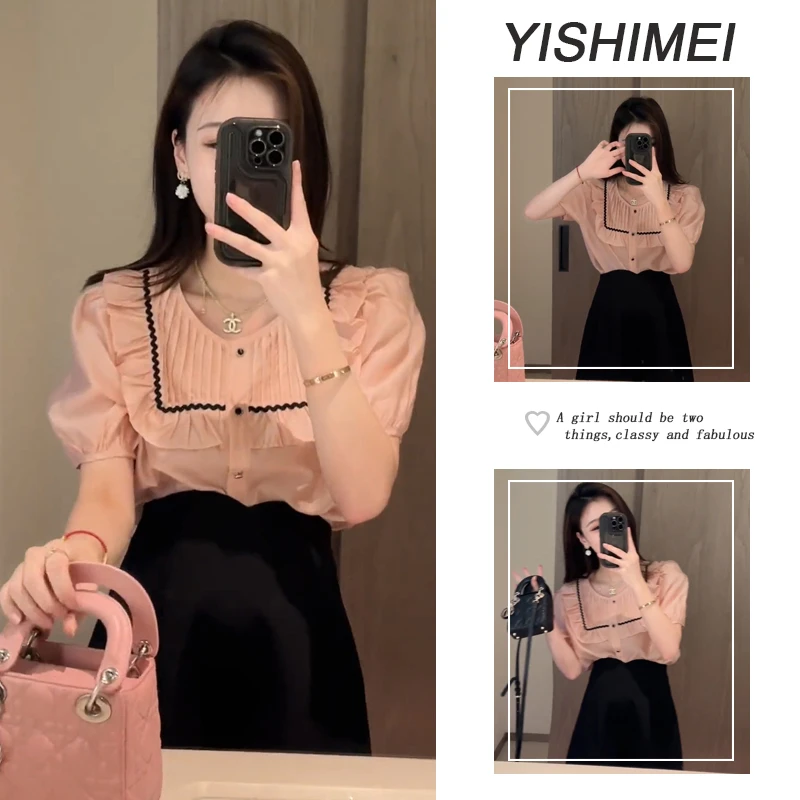 夏季温柔系穿搭一整套女2025年新款韩版简约百搭上衣短裤两件套