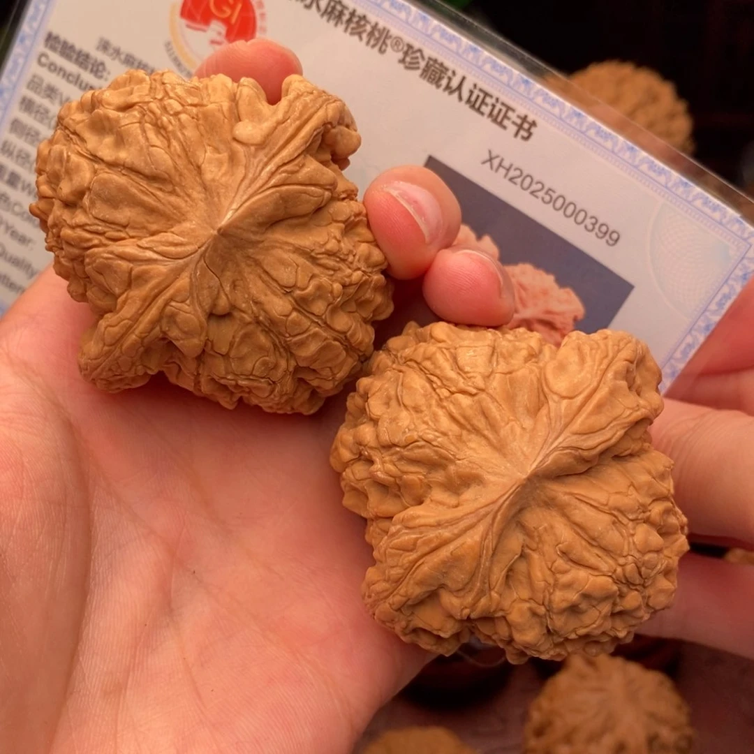 文玩核桃把件龙鼎43