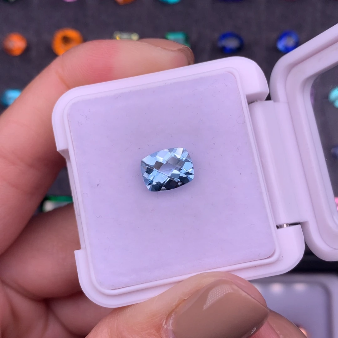 海蓝宝石裸石未镶嵌1.74ct圣玛利亚全净无暇