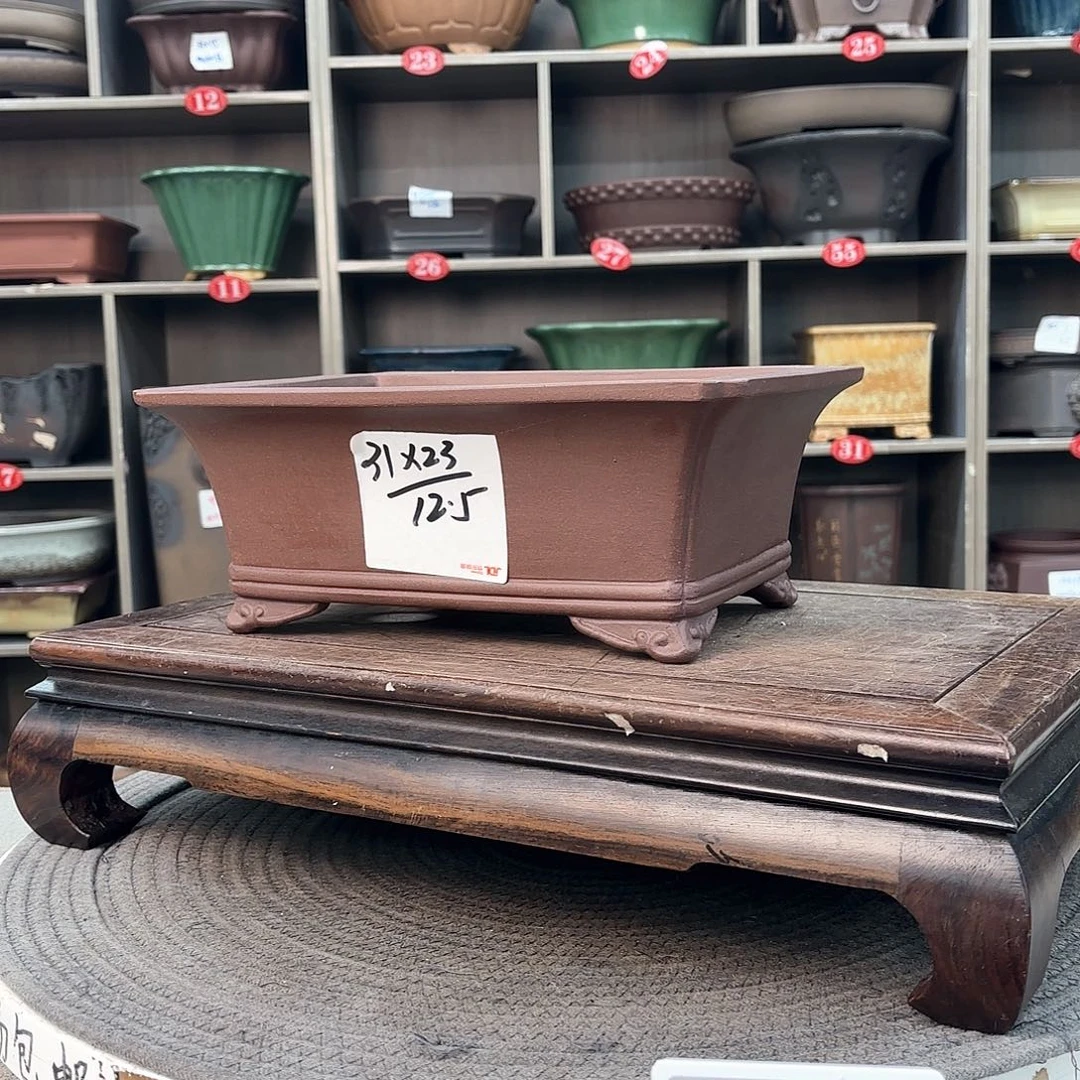 紫砂花盆枣***机紫砂的颜色很好看