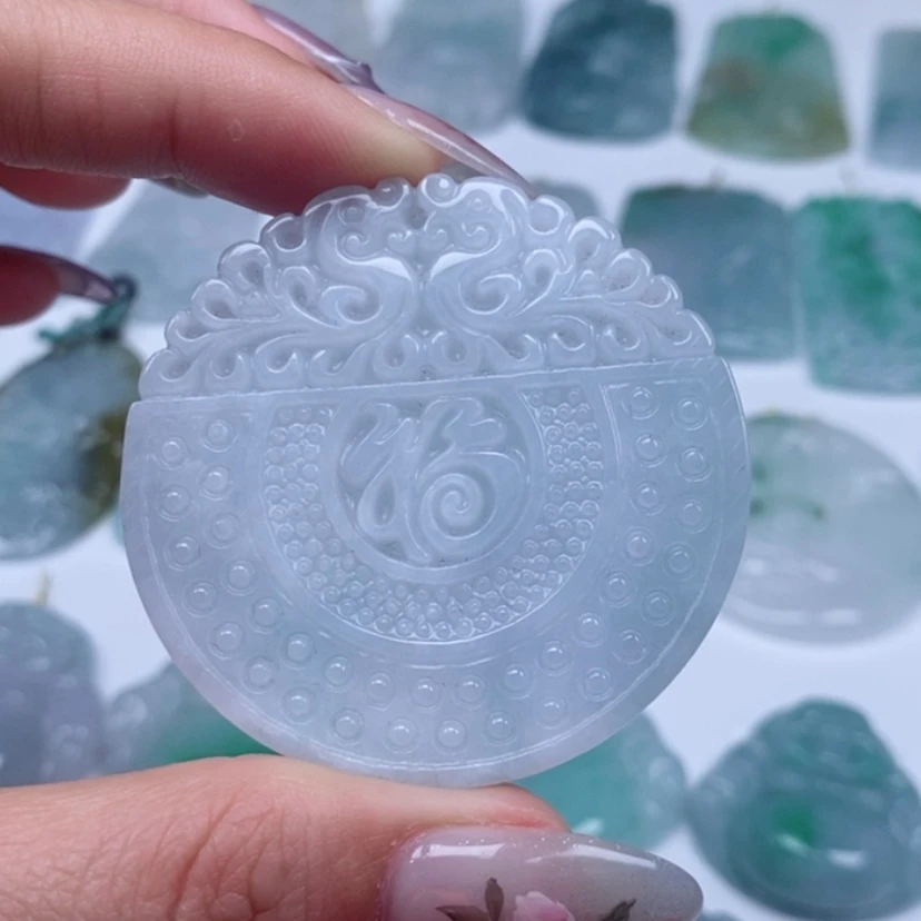 【闪购商品】翡翠吊坠(不含链)未镶嵌