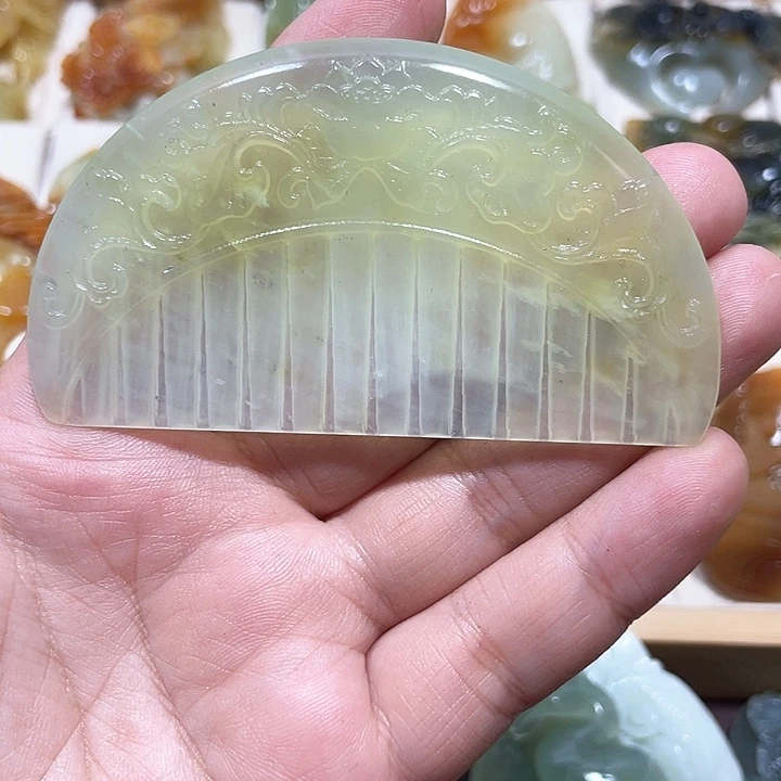 岫玉吊坠(不含链)未镶嵌