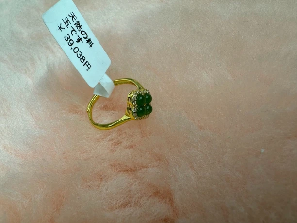 Z652和田玉戒子—