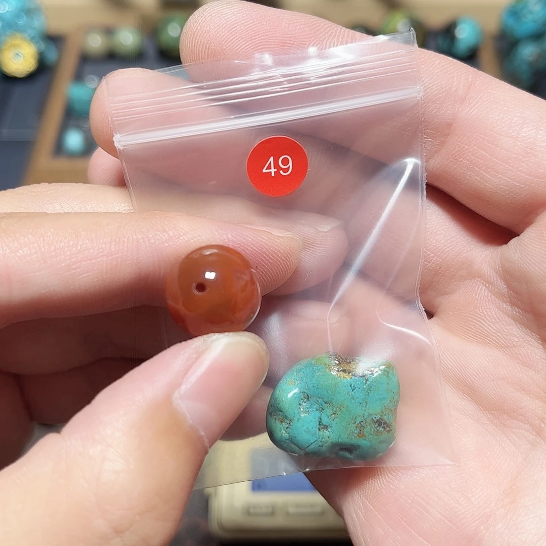 璐***宝玛瑙/玉髓未镶嵌圆珠桶珠老型手串！！