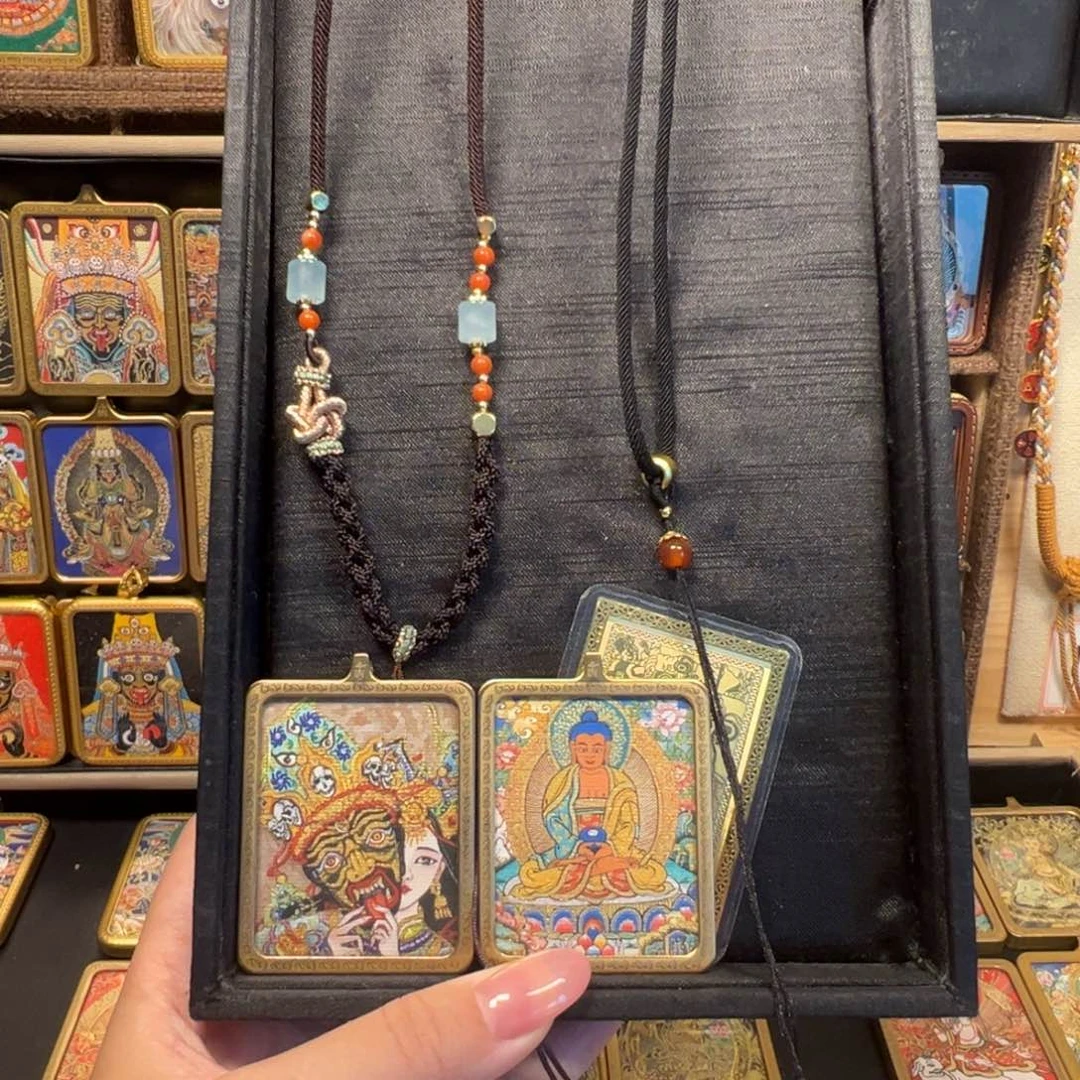 吊坠云****?美丽的风景和美丽动人风景